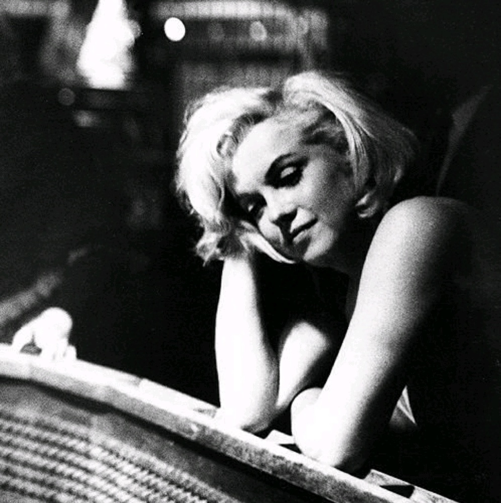 Meet your Posher, Pamela